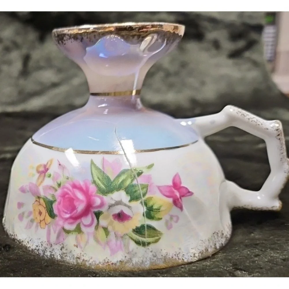 Vintage Royal Ashley Fine China Saucer, Teacup is cracked but‎ I will add it.